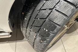 valkoinen Mercedes-Benz Vito 2025 kuva 13.