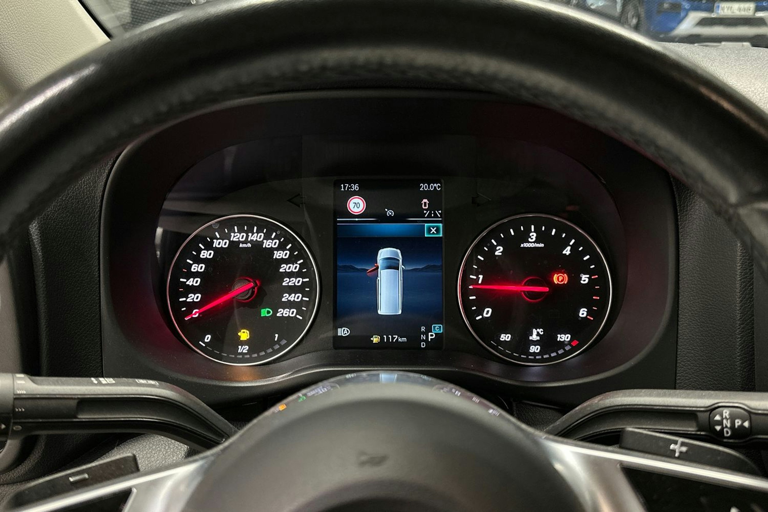 valkoinen Mercedes-Benz Vito 2025 kuva 17.