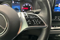 musta Mercedes-Benz Vito 2025 kuva 12.