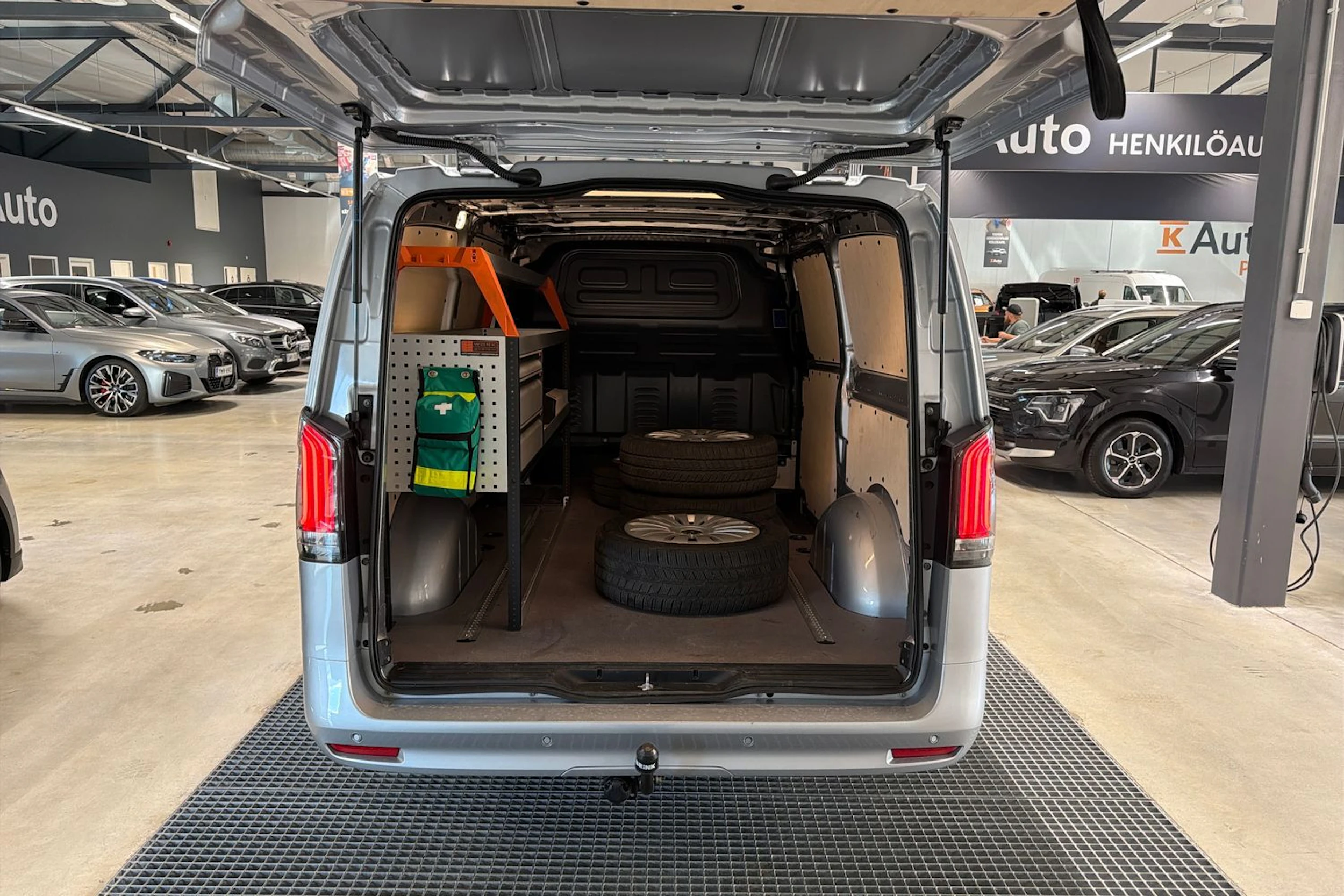 hopea Mercedes-Benz Vito 2025 kuva 5.