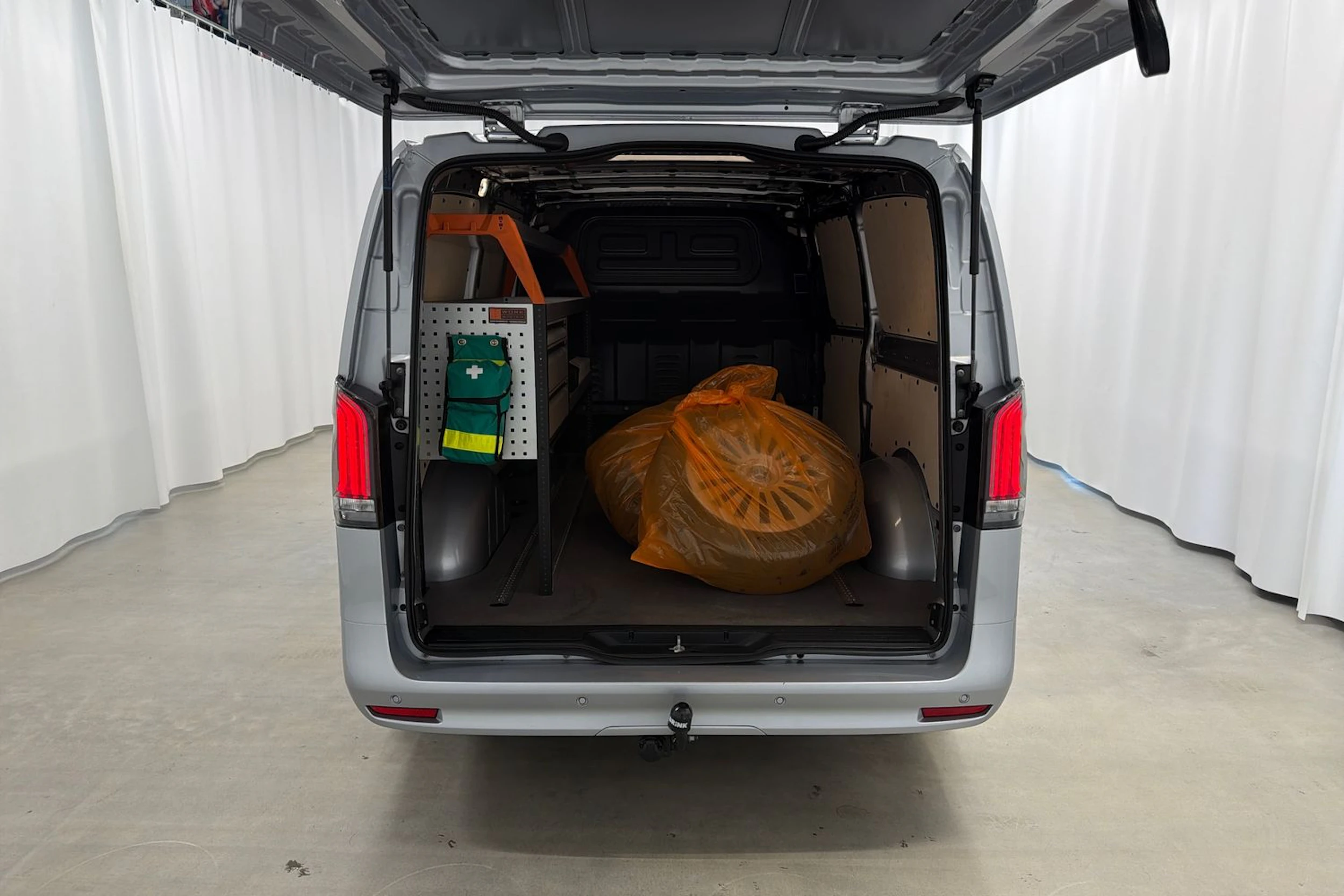hopea Mercedes-Benz Vito 2025 kuva 20.