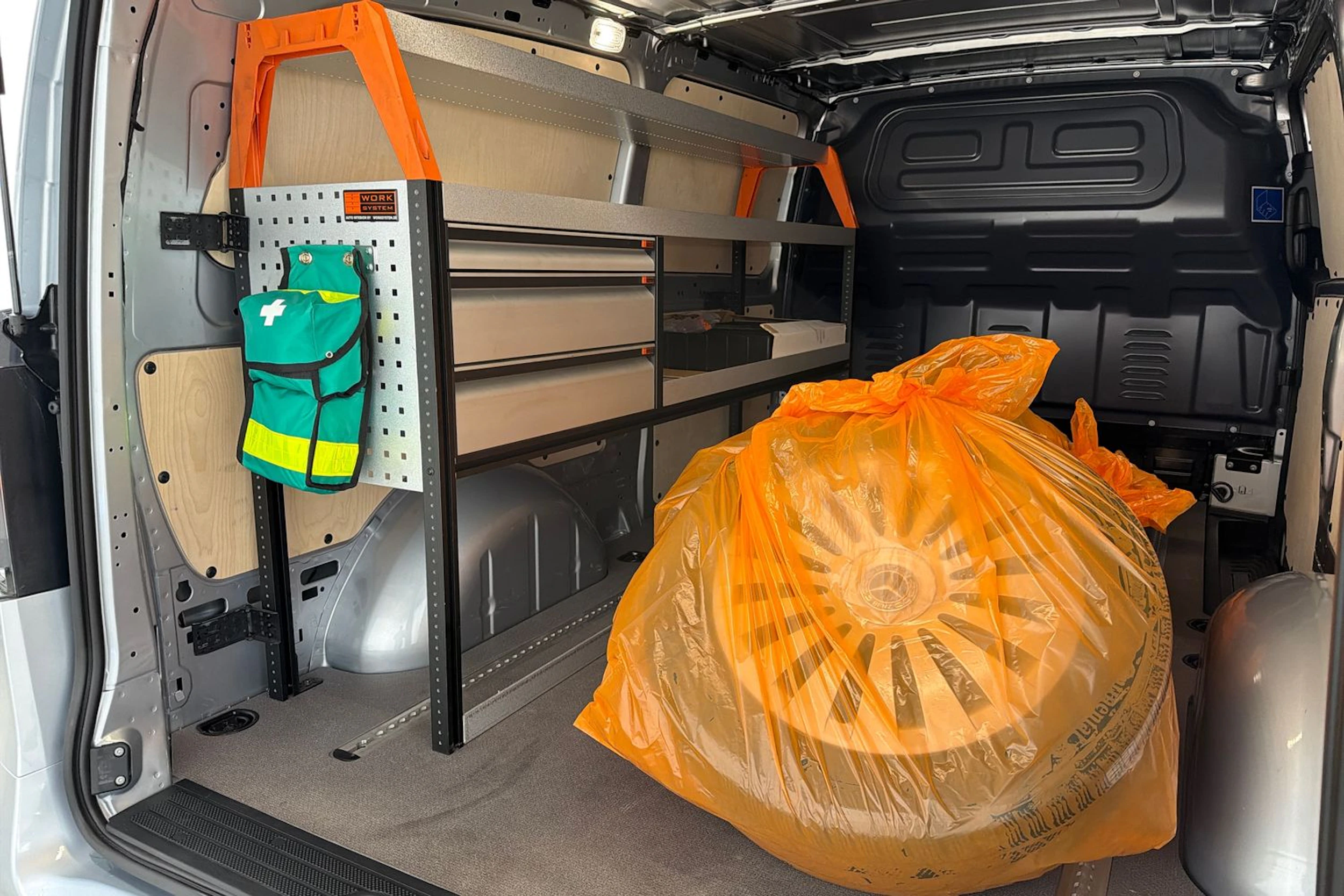 hopea Mercedes-Benz Vito 2025 kuva 21.