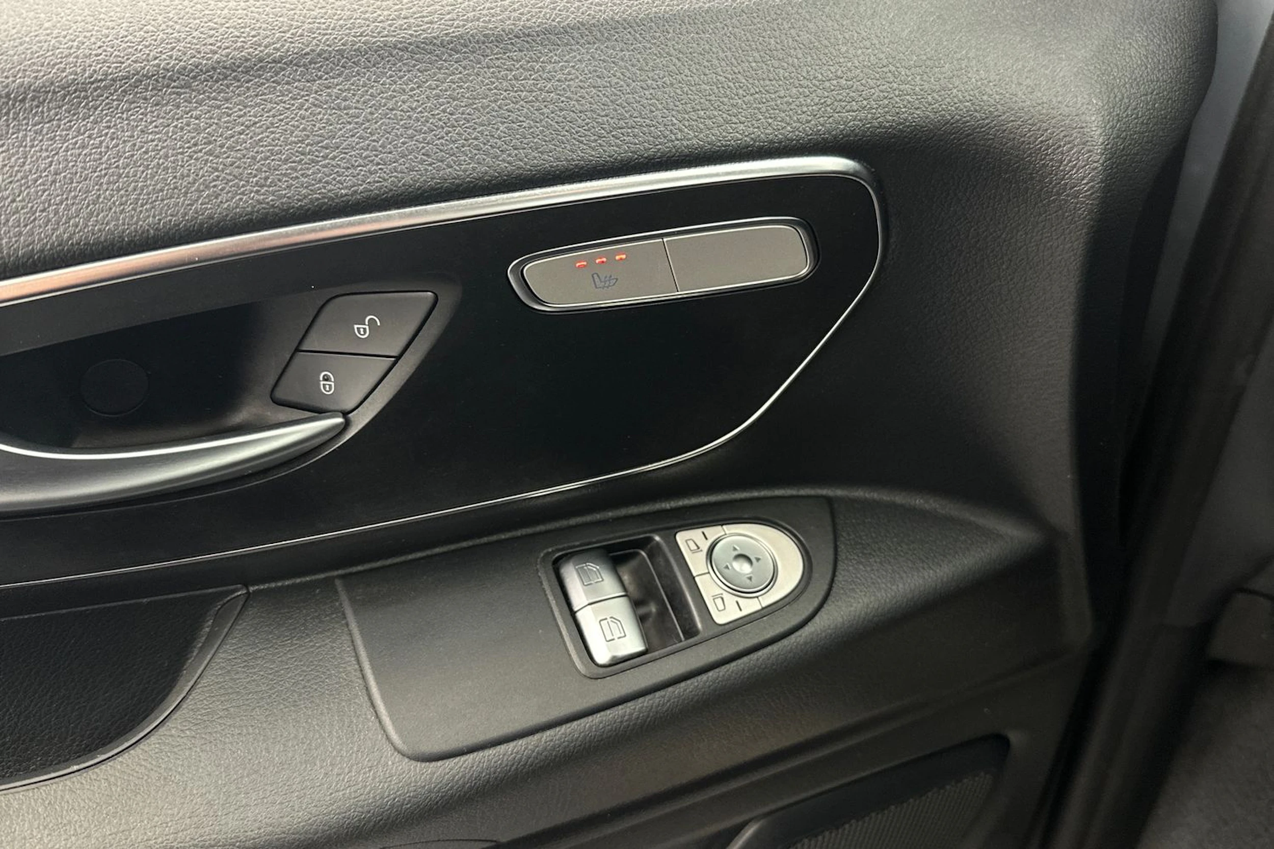 harmaa Mercedes-Benz Vito 2025 kuva 12.