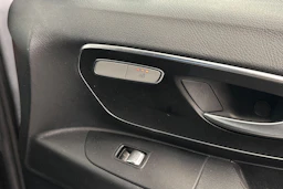 harmaa Mercedes-Benz Vito 2025 kuva 24.