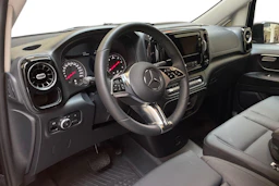 musta Mercedes-Benz Vito 2026 kuva 8.