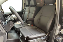 musta Mercedes-Benz Vito 2026 kuva 9.