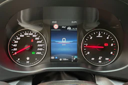 musta Mercedes-Benz Vito 2026 kuva 18.