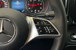 musta Mercedes-Benz Vito 2026 kuva 20.