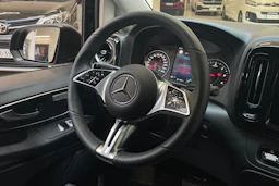 musta Mercedes-Benz Vito 2026 kuva 30.