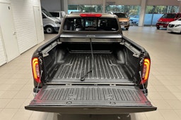 ruskea (beige) Mercedes-Benz X 2017 kuva 30.