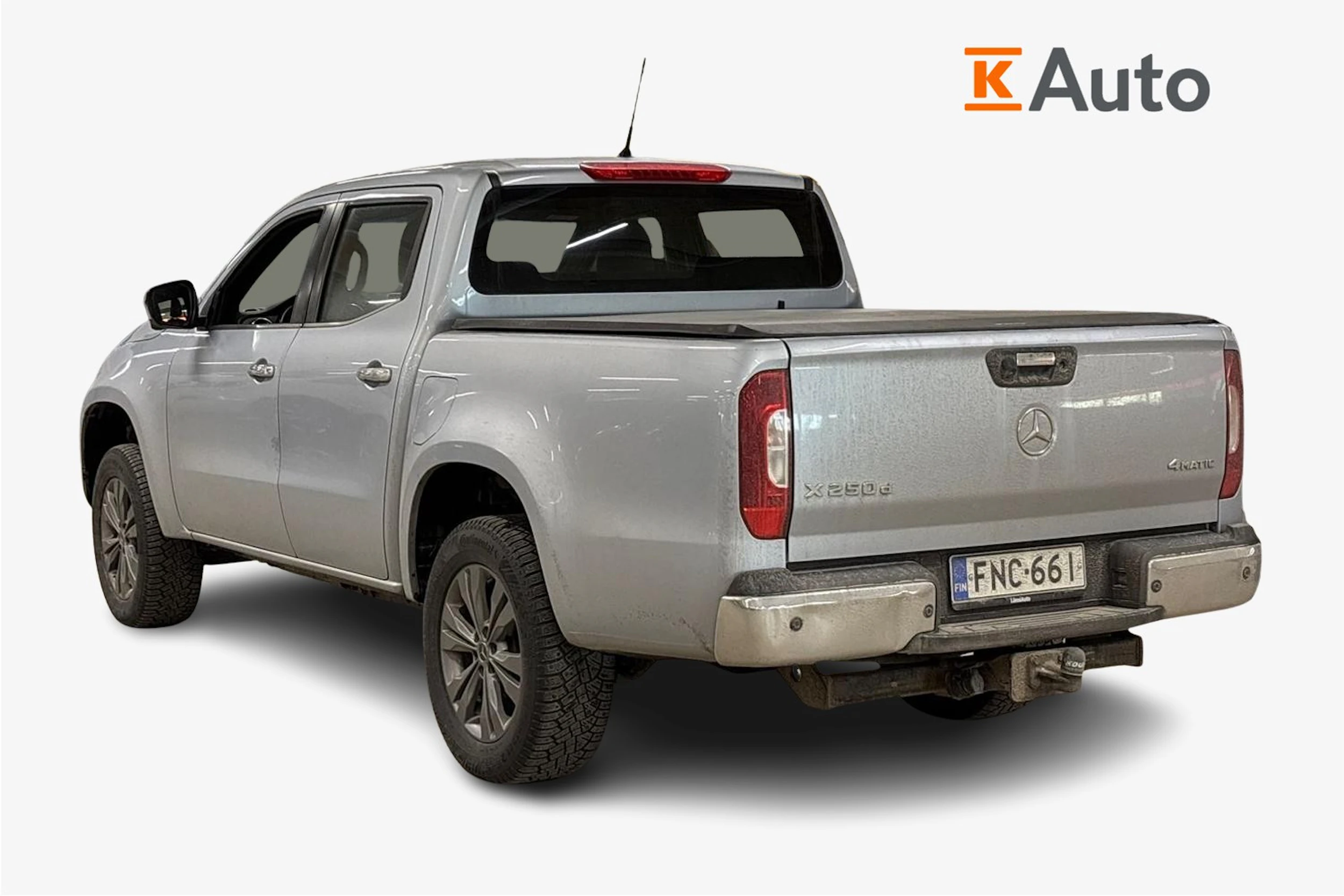 met. harmaa Mercedes-Benz X 2017 kuva 2.