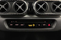 met. harmaa Mercedes-Benz X 2017 kuva 25.