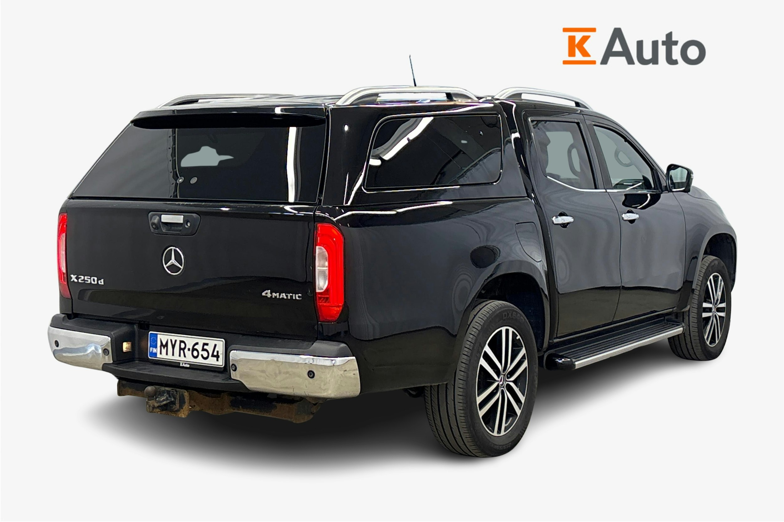 musta Mercedes-Benz X 2017 kuva 2.