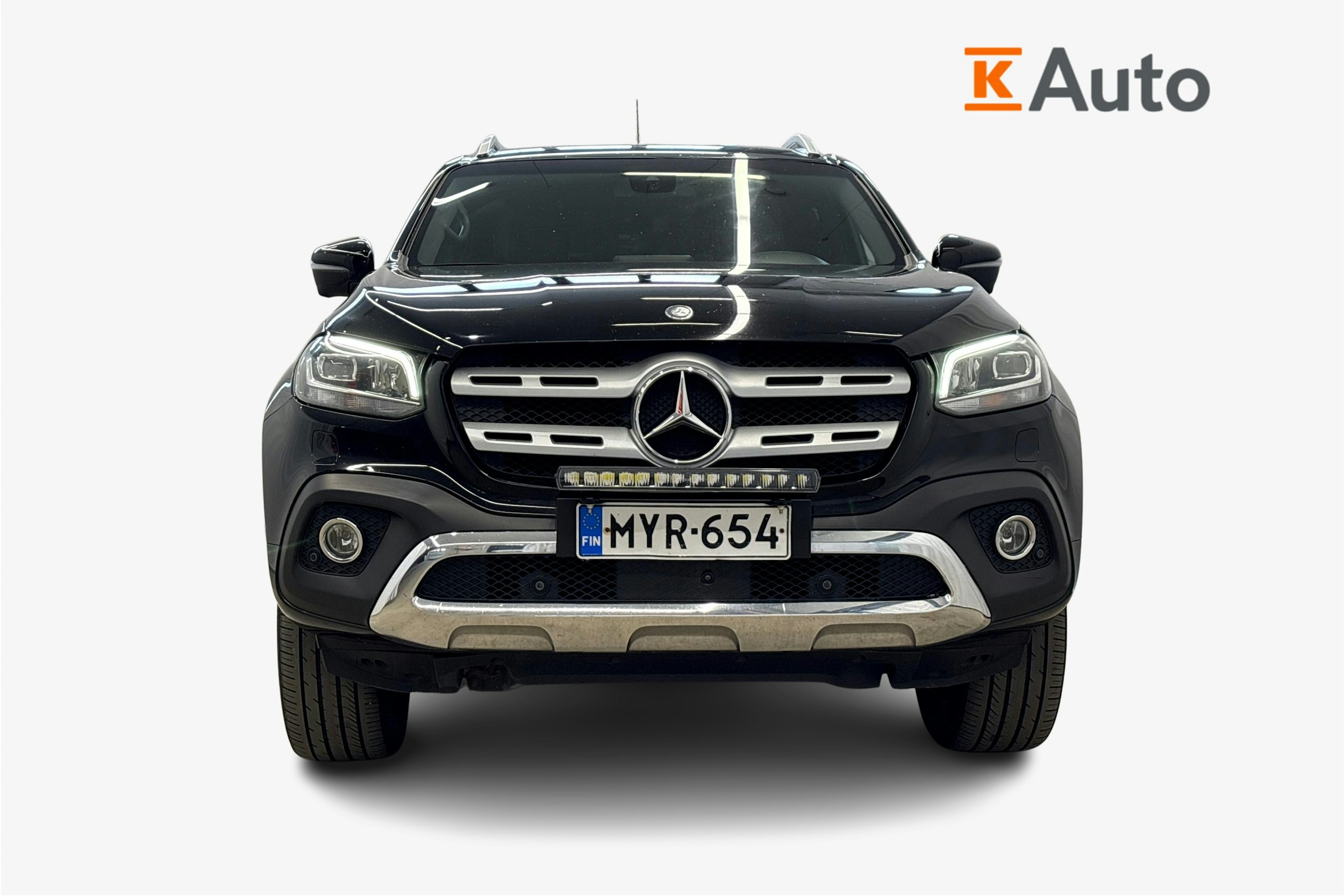 musta Mercedes-Benz X 2017 kuva 4.