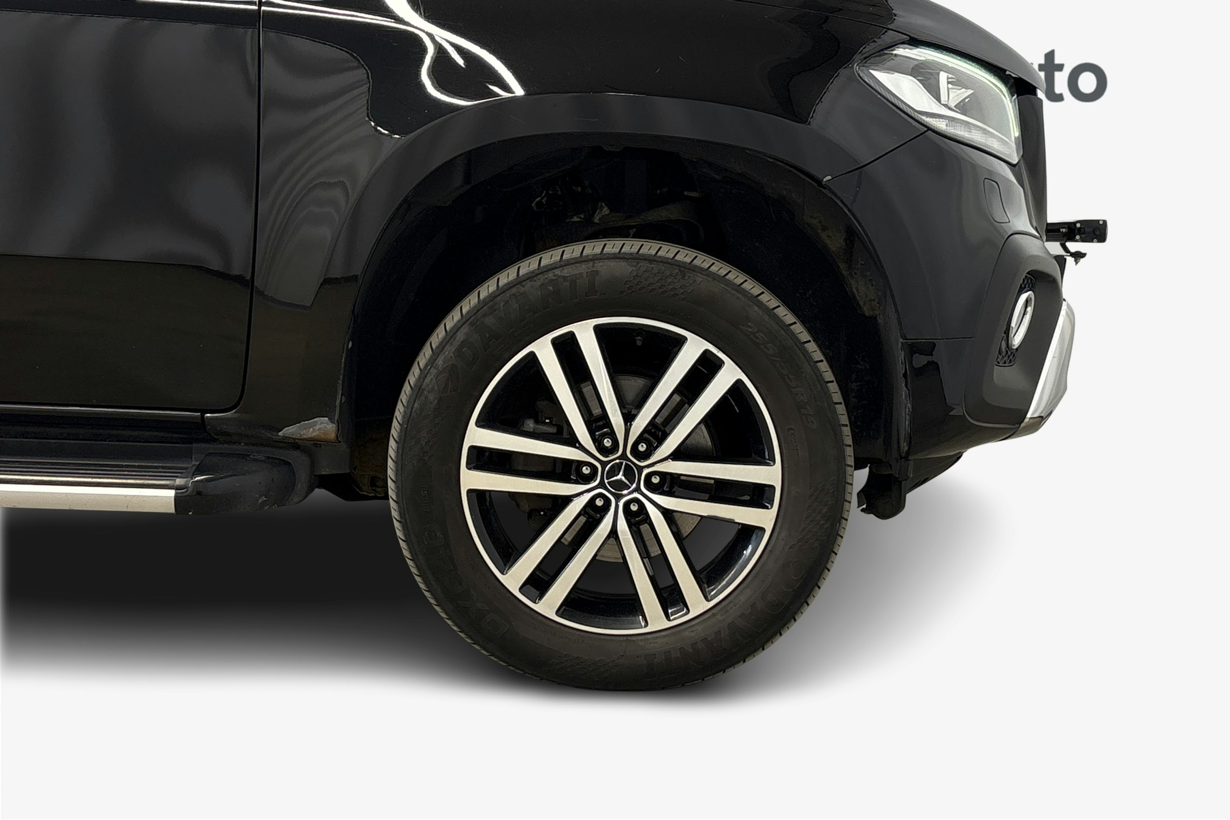 musta Mercedes-Benz X 2017 kuva 9.