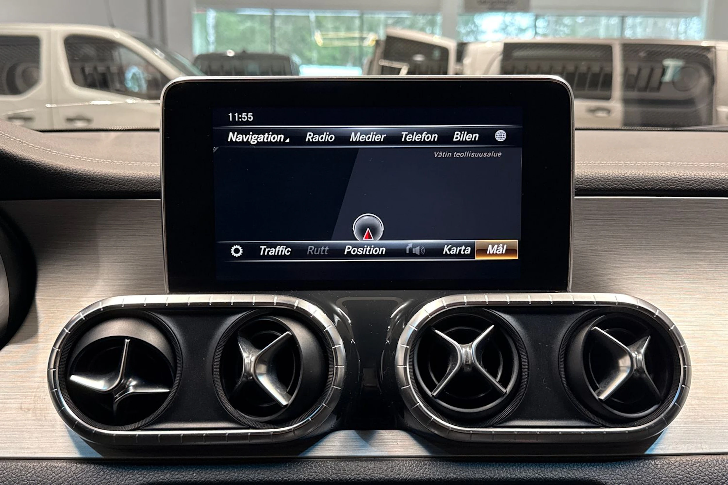 harmaa Mercedes-Benz X 2018 kuva 23.