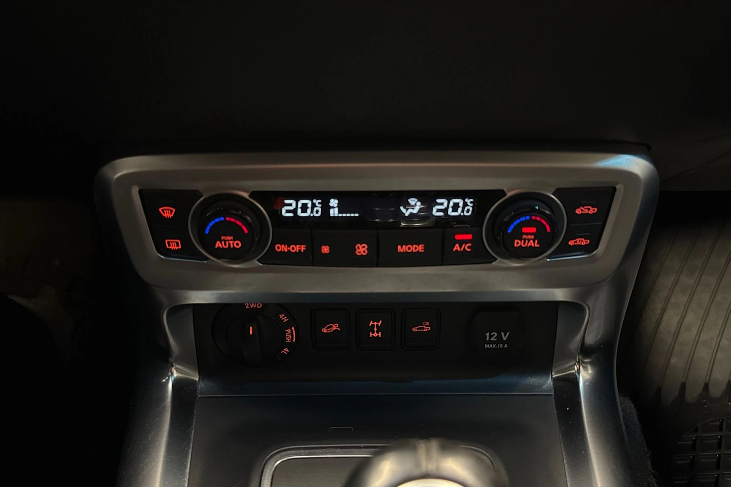 harmaa Mercedes-Benz X 2018 kuva 24.