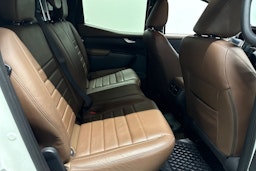 valkoinen Mercedes-Benz X 2018 kuva 10.