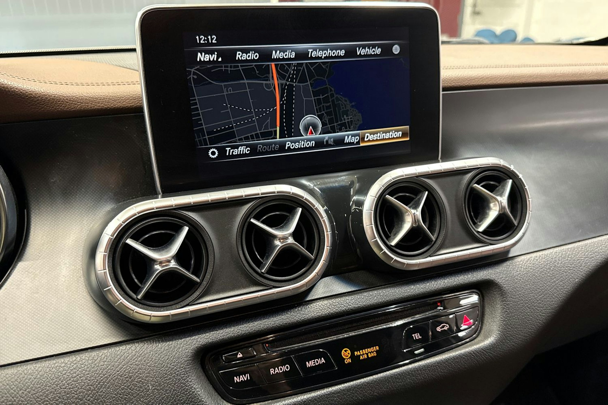 valkoinen Mercedes-Benz X 2018 kuva 17.