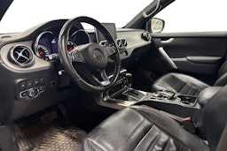 musta Mercedes-Benz X 2018 kuva 4.