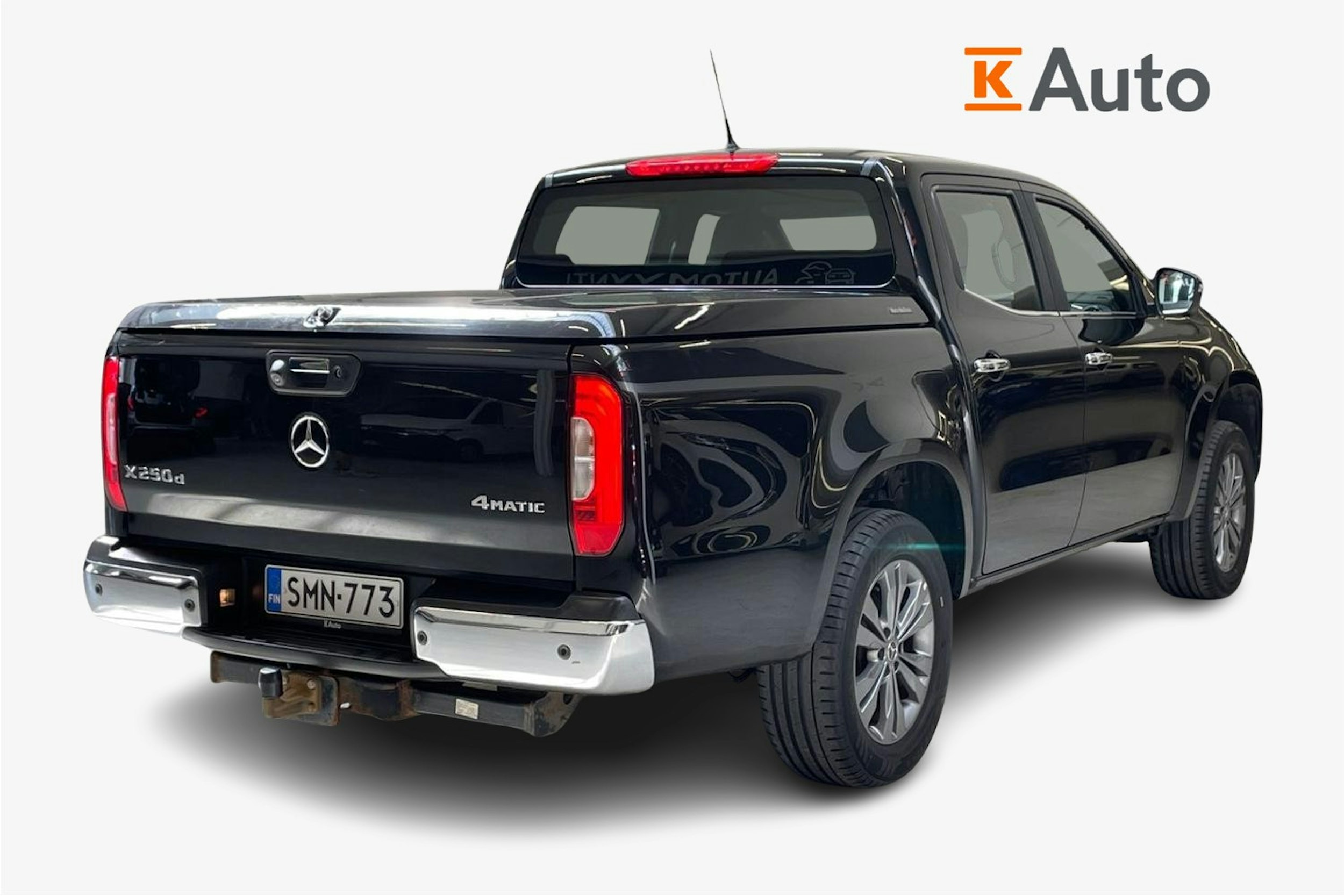 musta Mercedes-Benz X 2018 kuva 2.