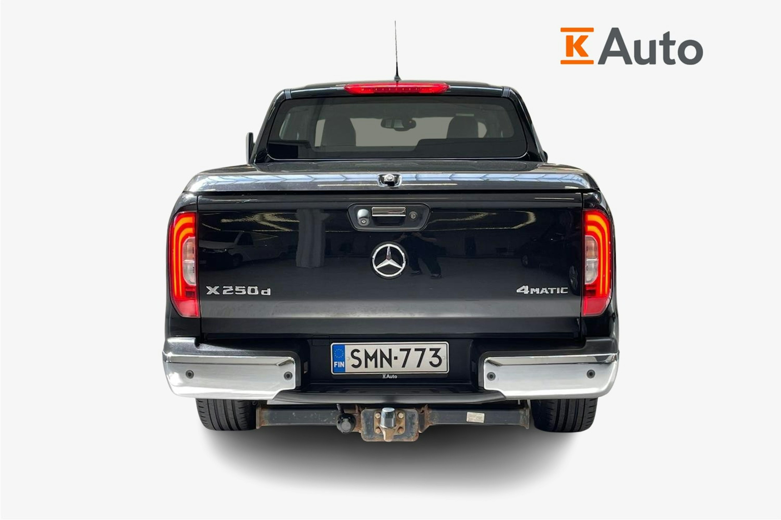 musta Mercedes-Benz X 2018 kuva 3.