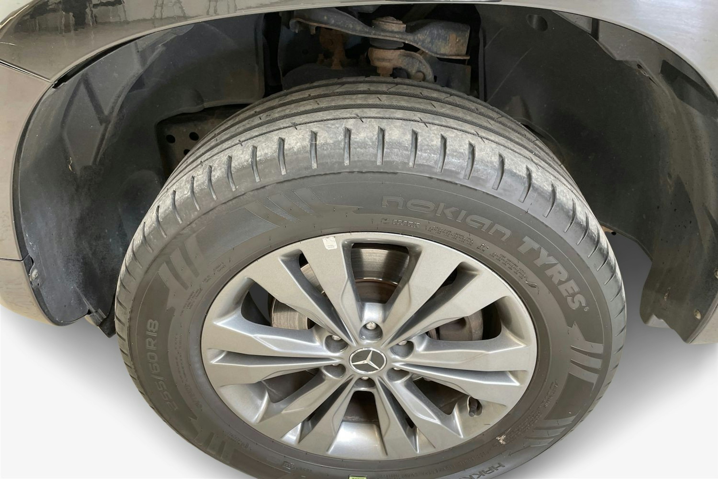 musta Mercedes-Benz X 2018 kuva 11.