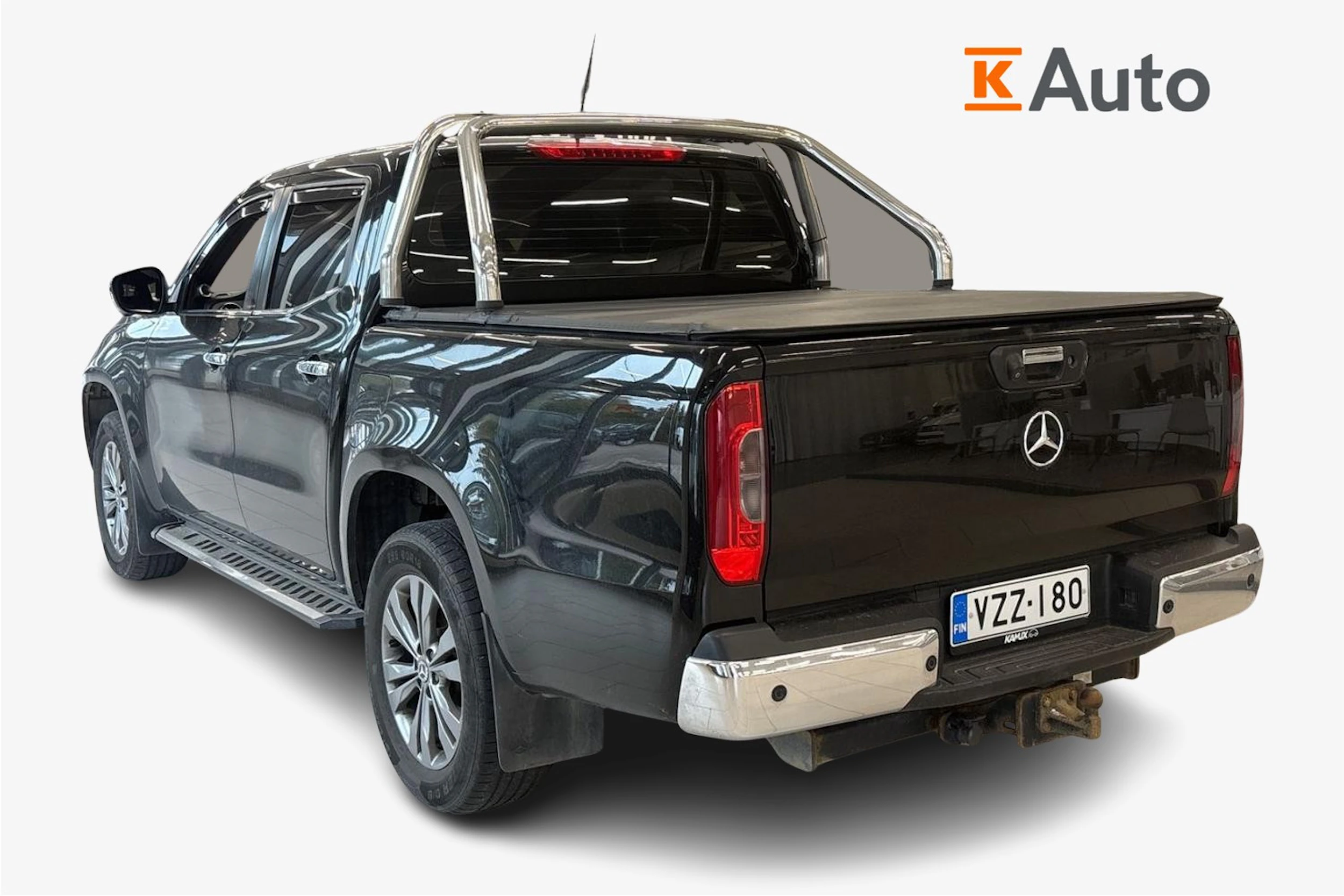 musta Mercedes-Benz X 2018 kuva 2.