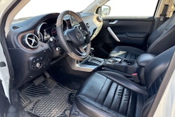 valkoinen Mercedes-Benz X 2019 kuva 3.