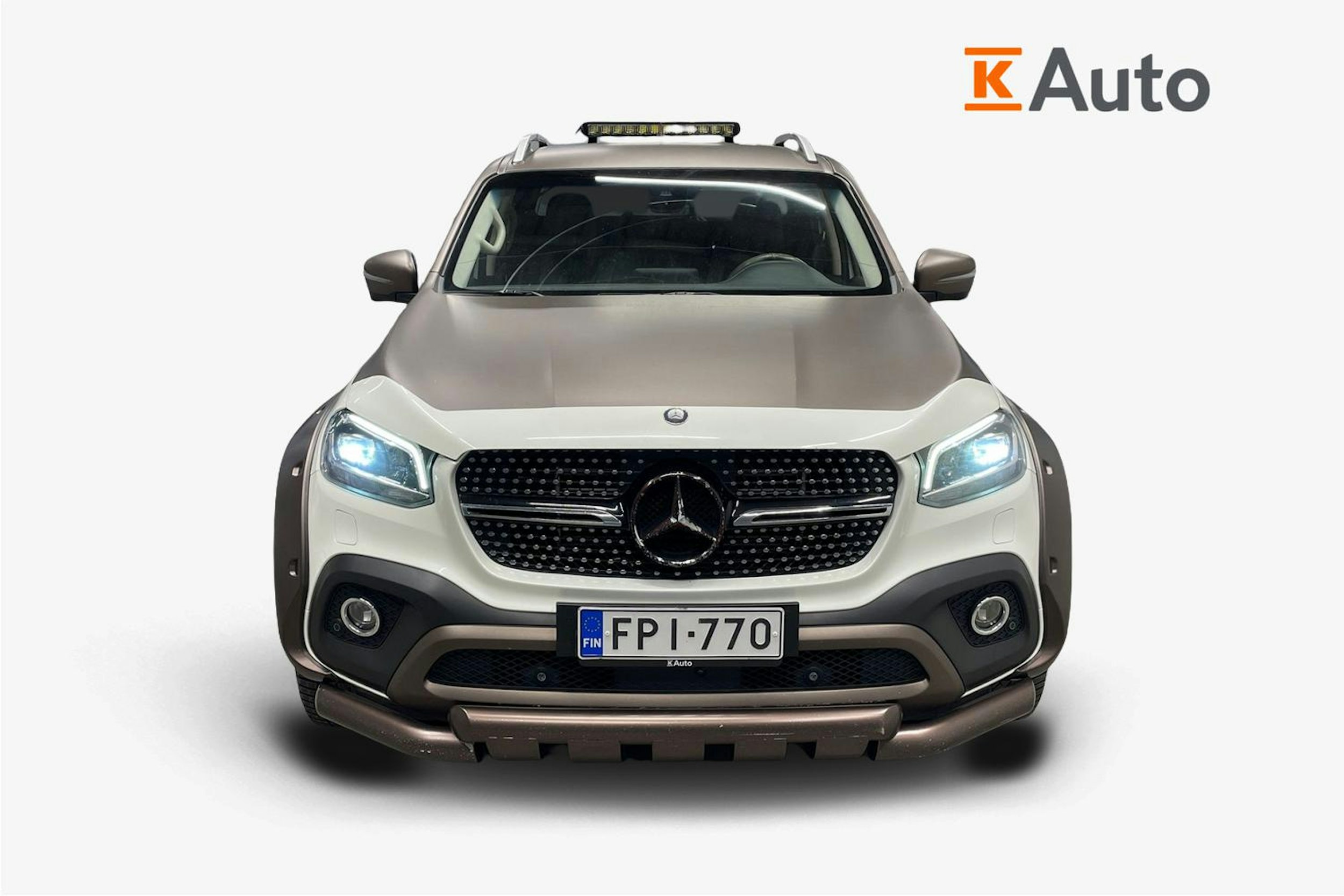 valkoinen Mercedes-Benz X 2019 kuva 5.