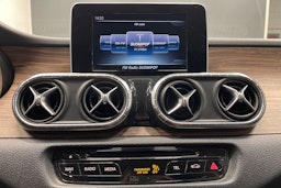 valkoinen Mercedes-Benz X 2019 kuva 15.