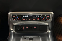 valkoinen Mercedes-Benz X 2020 kuva 23.