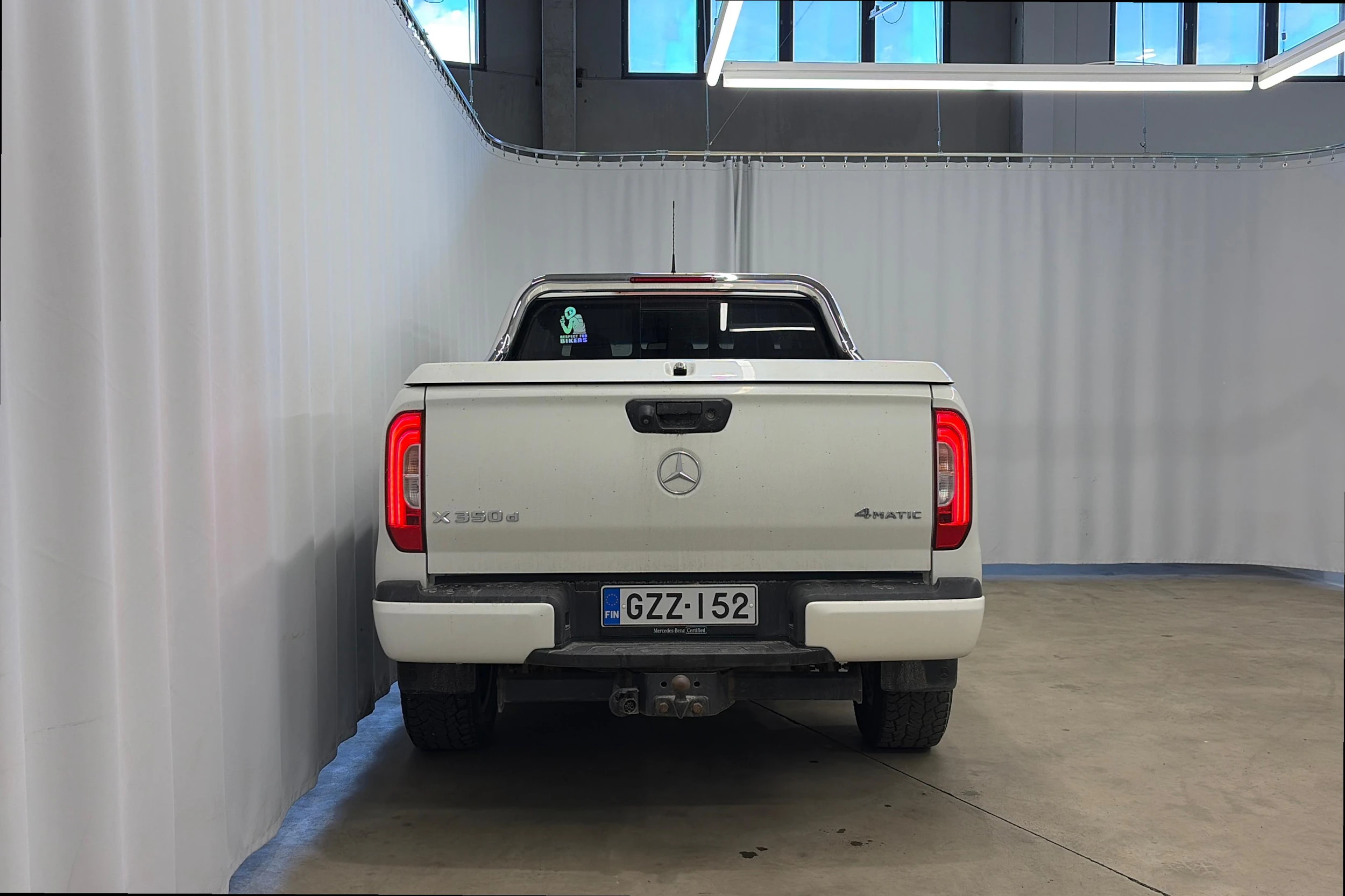 valkoinen Mercedes-Benz X 2021 kuva 3.