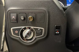 valkoinen Mercedes-Benz X 2021 kuva 15.