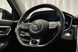 sininen MG Marvel R 2022 kuva 19.