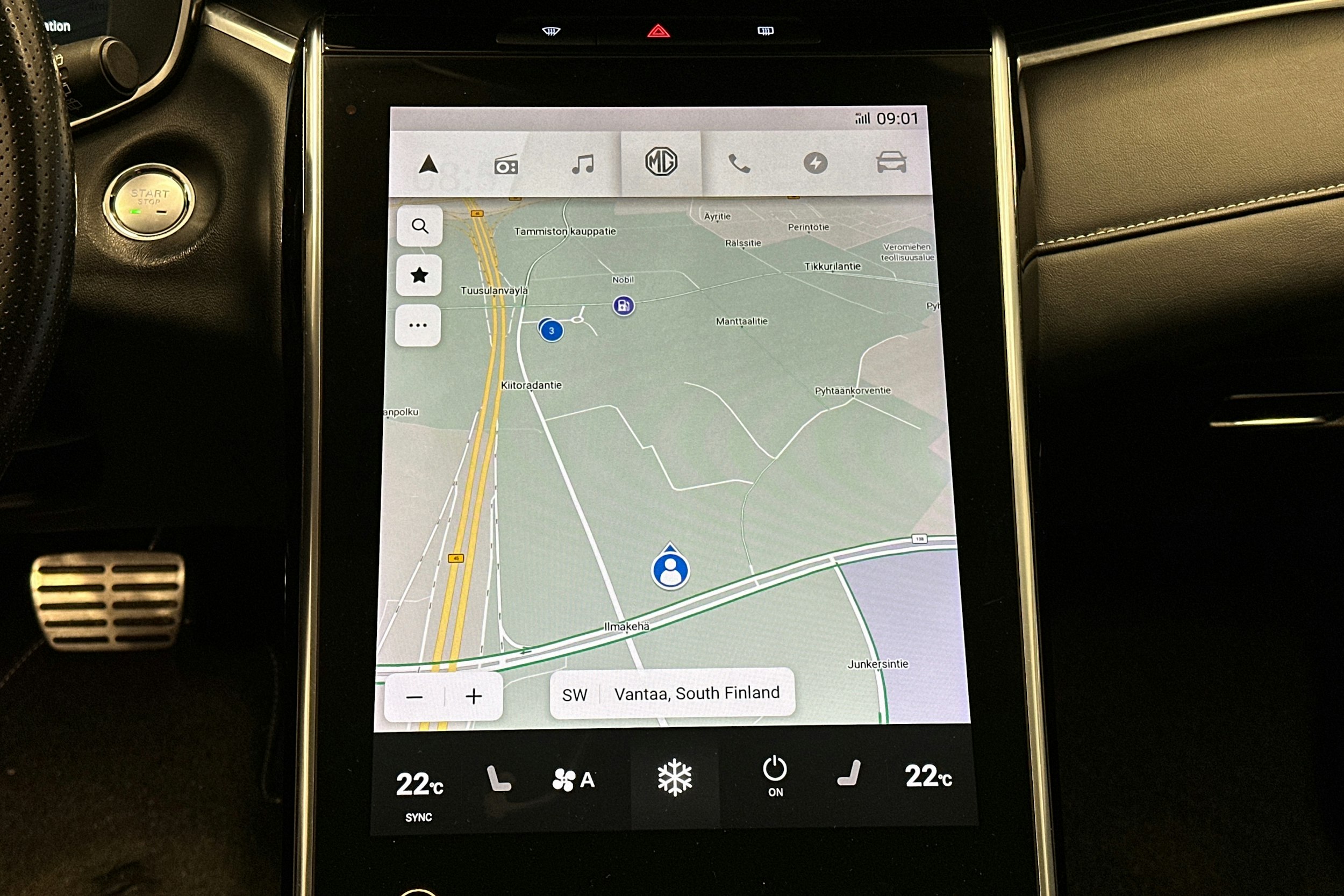 sininen MG Marvel R 2022 kuva 24.