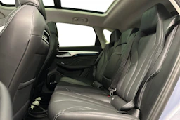 sininen MG Marvel R 2022 kuva 8.