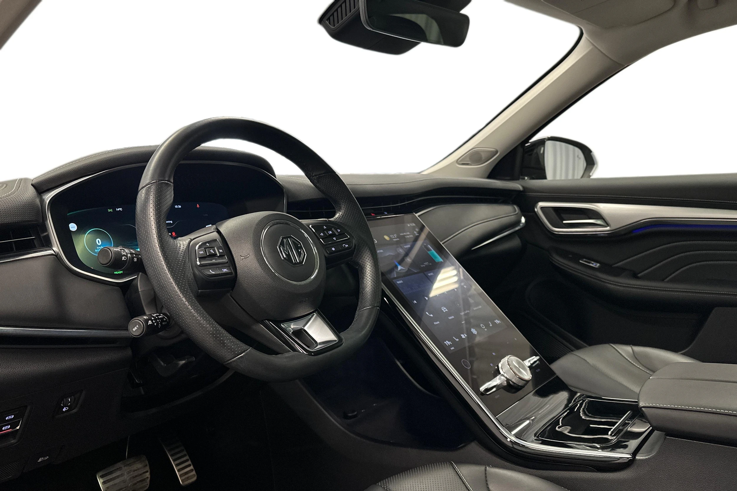 sininen MG Marvel R 2022 kuva 6.