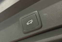 sininen MG Marvel R 2022 kuva 12.