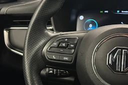 sininen MG Marvel R 2022 kuva 16.