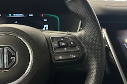 sininen MG Marvel R 2022 kuva 17.