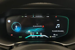 sininen MG Marvel R 2022 kuva 19.