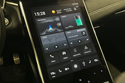 sininen MG Marvel R 2022 kuva 20.