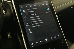 sininen MG Marvel R 2022 kuva 21.