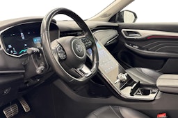 harmaa MG Marvel R 2023 kuva 7.