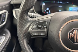 harmaa MG Marvel R 2023 kuva 15.