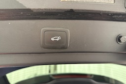 harmaa MG Marvel R 2023 kuva 29.