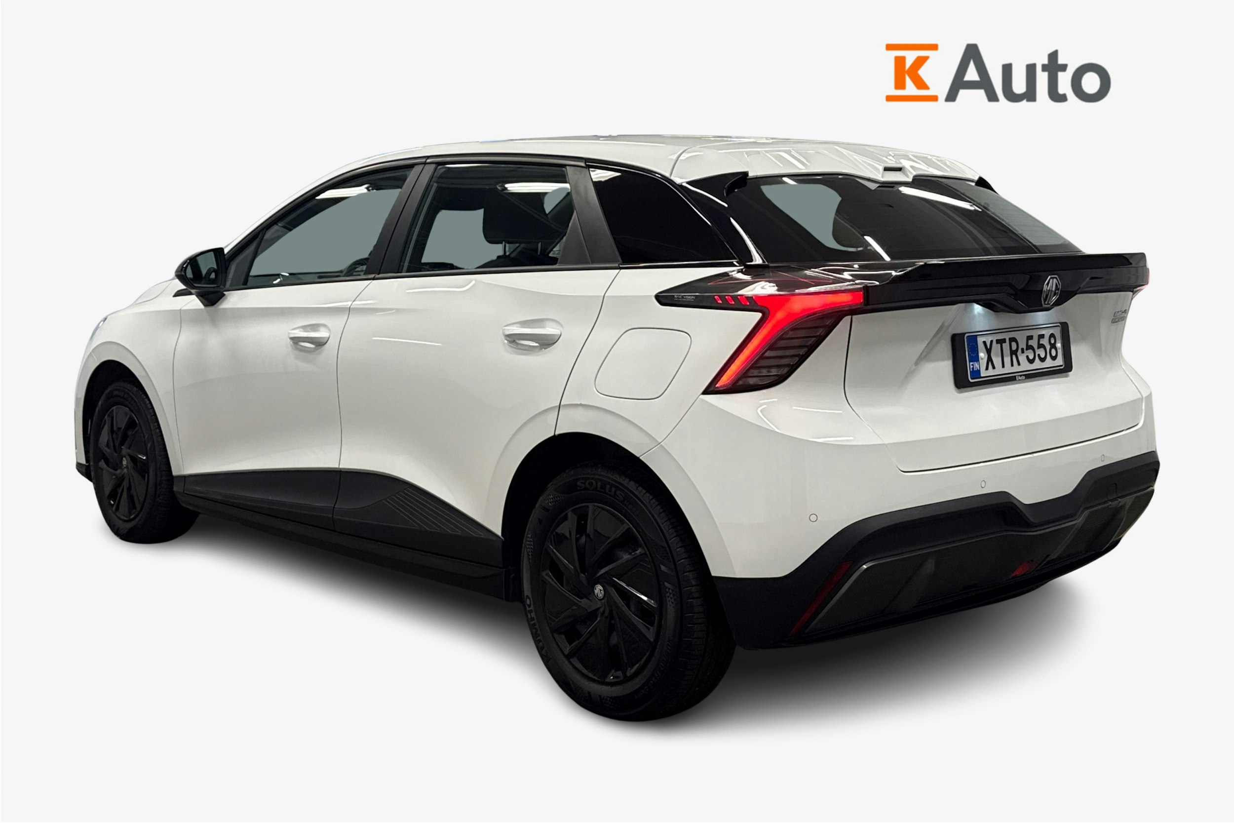 valkoinen MG MG4 2023 kuva 2.