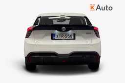 valkoinen MG MG4 2023 kuva 3.