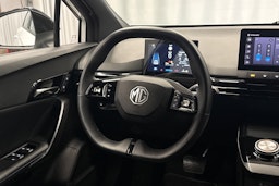 valkoinen MG MG4 2023 kuva 14.